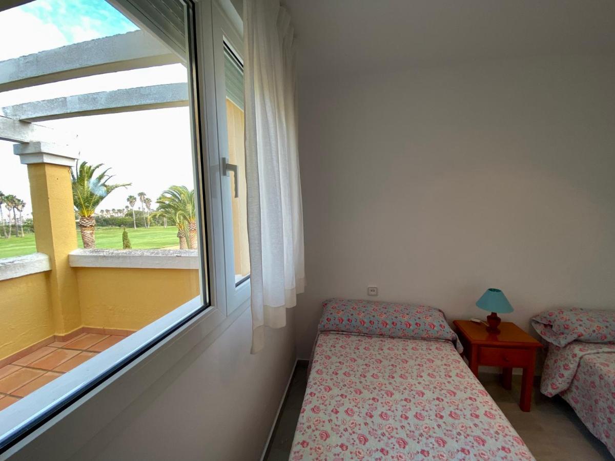 Villa Entre Hoyos Y La Playa Grupo Ac Gestion à Novo Sancti Petri Extérieur photo
